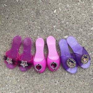 Size 7/8 girls princess shoes